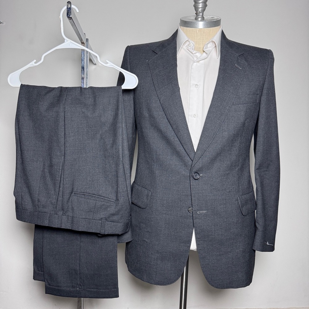 Kuppenheimer Suit Mens 42R 35x30 Grey Solid Wool Vintage 2-Button Professional